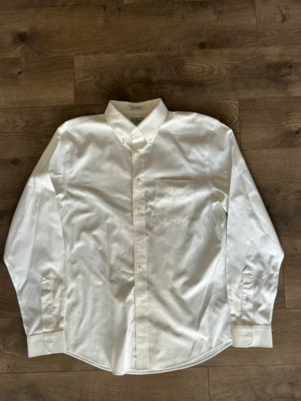 L.L.Bean 15.5-35 White Wrinkle Resistant Button Down Shirt